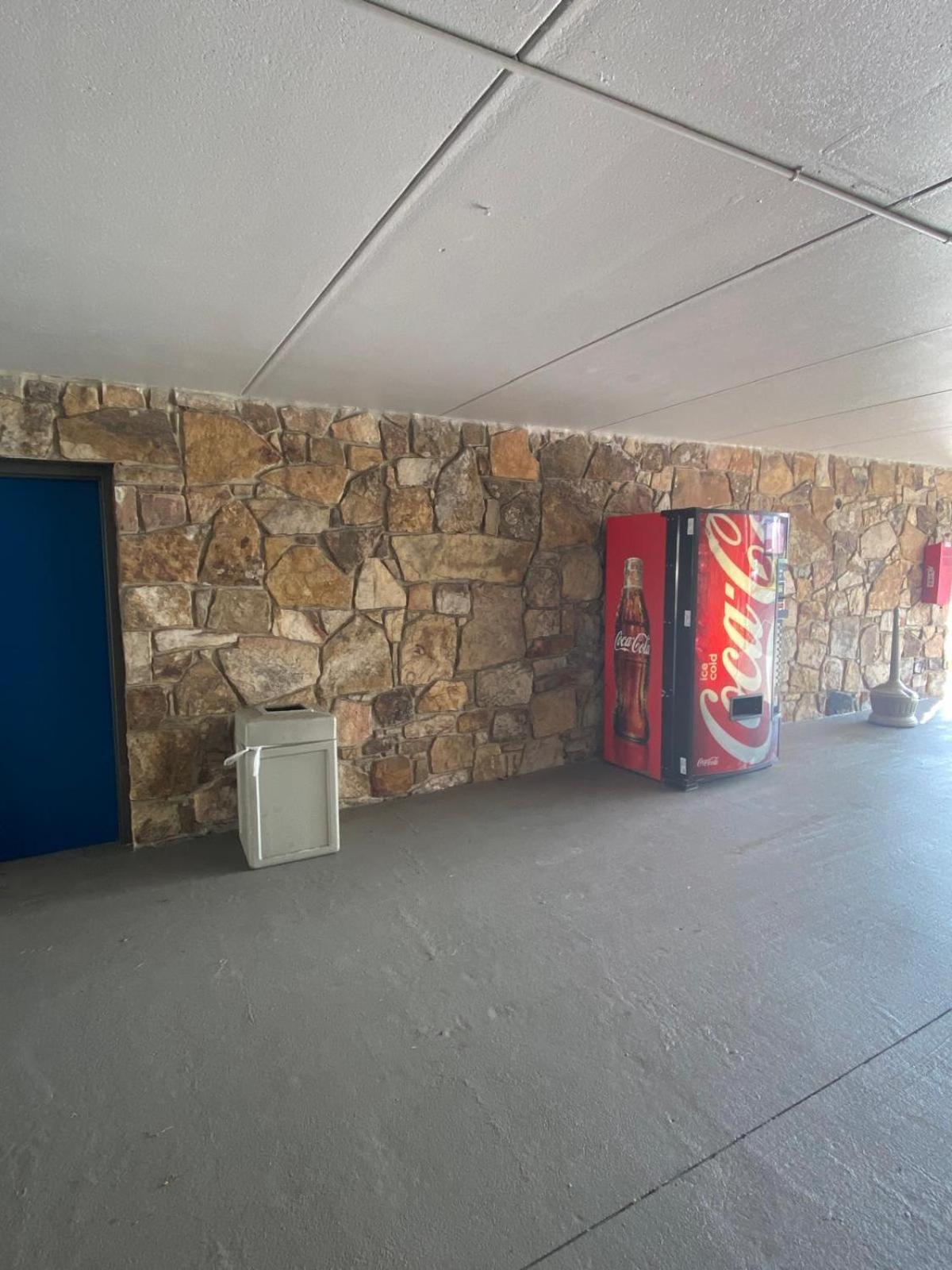 Motel 6 Manchester Tn 外观 照片